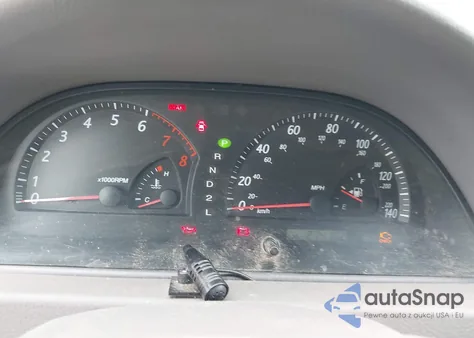 2002 Toyota Camry Le/Xle/Se z USA, uszkodzony, nr VIN 4T1BE32K02U067036